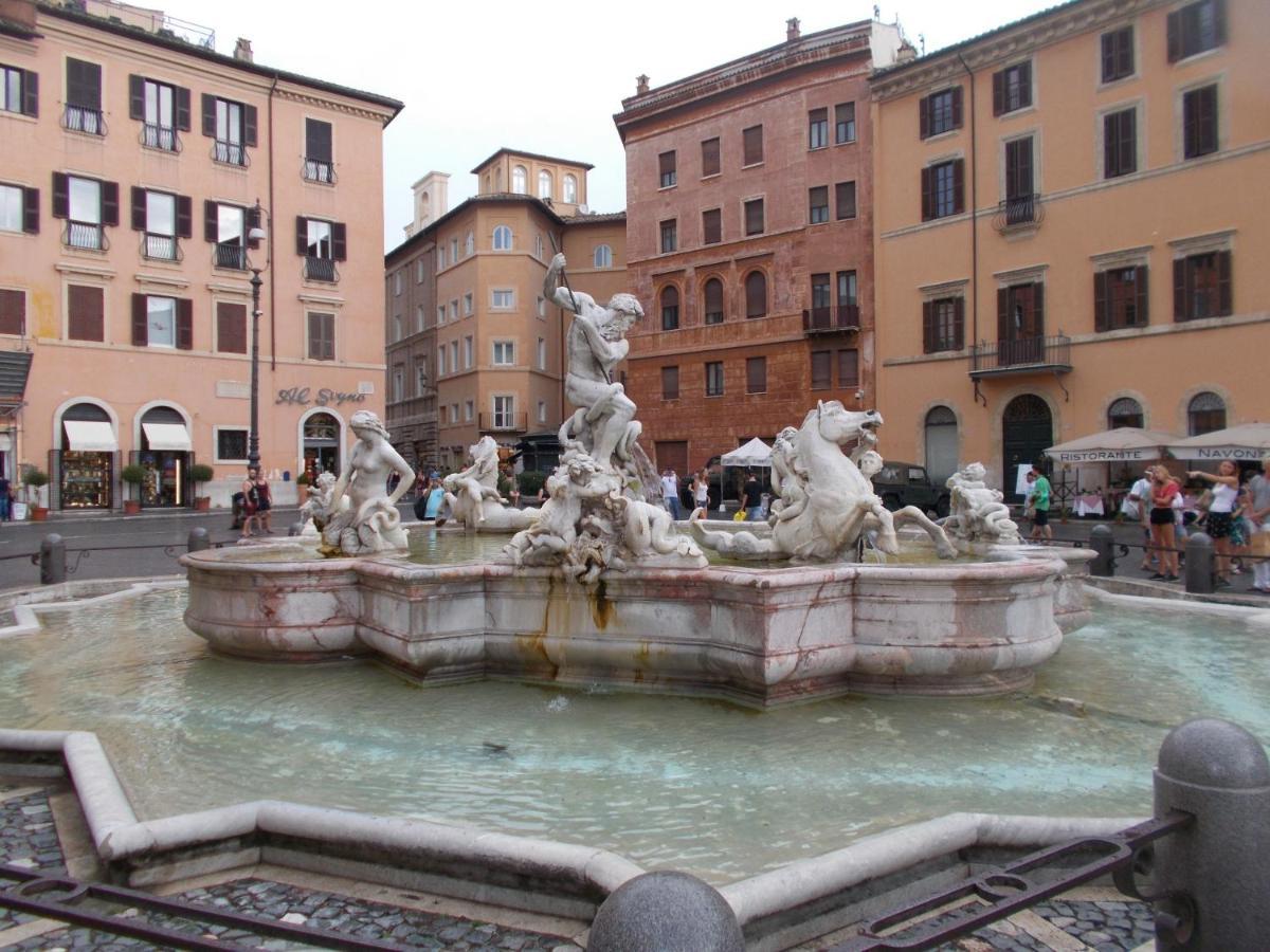 Navona Central Relais Рим Екстериор снимка