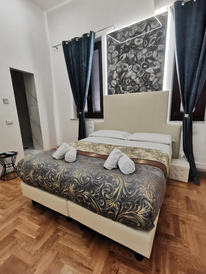 Navona Central Relais Рим Екстериор снимка